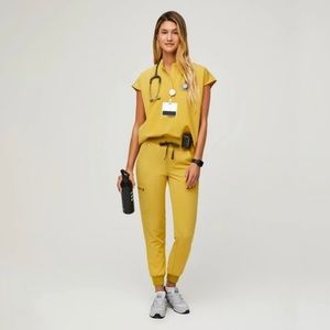 Figs Light Gold Rafaela Top and Zamora jogger set